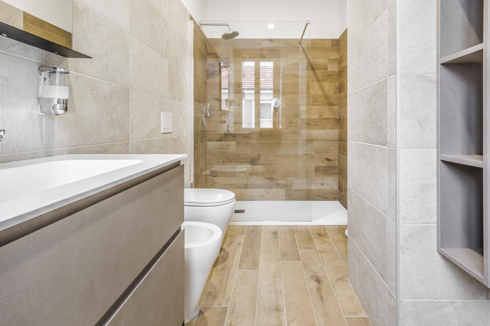 La Perla Rooms 萨龙诺 外观 照片
